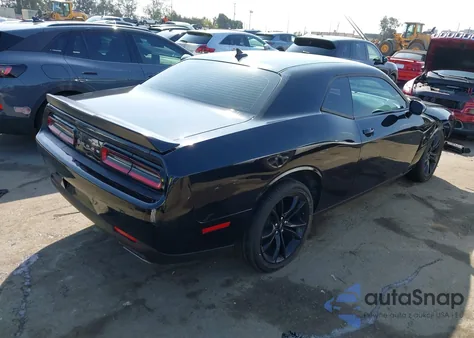 2018 Dodge Challenger R/T из США, поврежденный, VIN 2C3CDZBT9JH271508